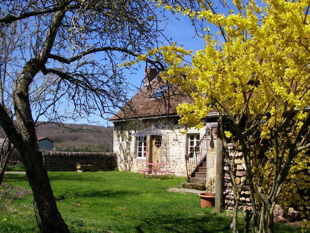 Le Trot'In Chair Martigny-le-Comte Exterior foto