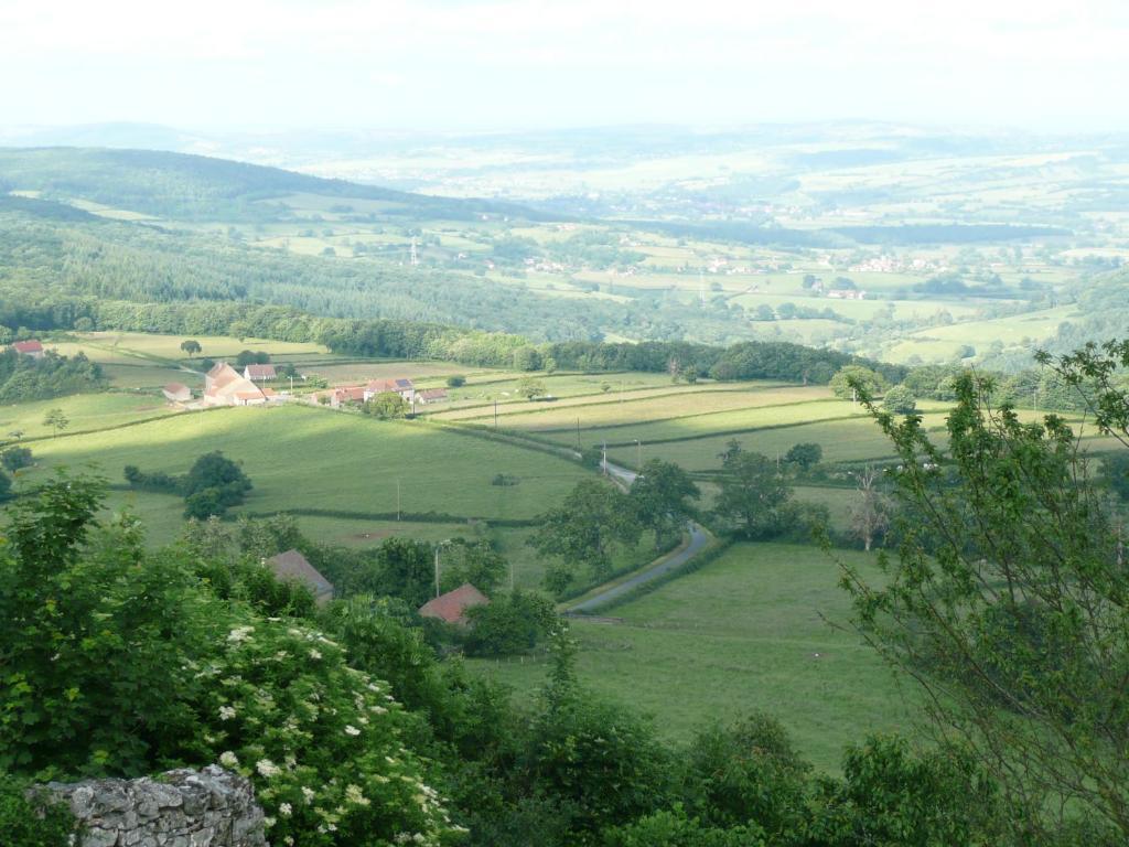 Le Trot'In Chair Martigny-le-Comte Exterior foto
